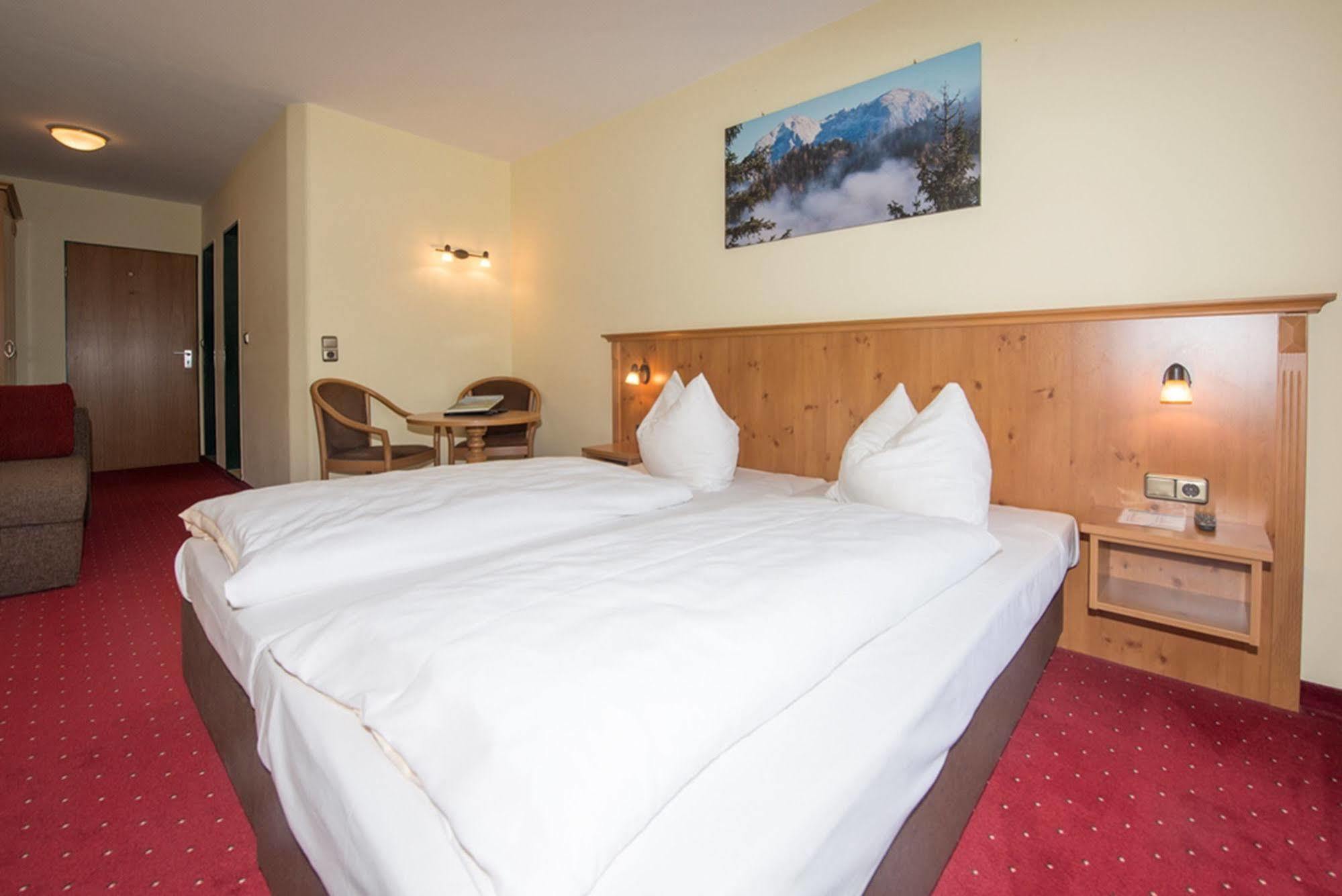 Alpen-Hotel Seimler เบิร์ชเทสกาเดน ภายนอก รูปภาพ